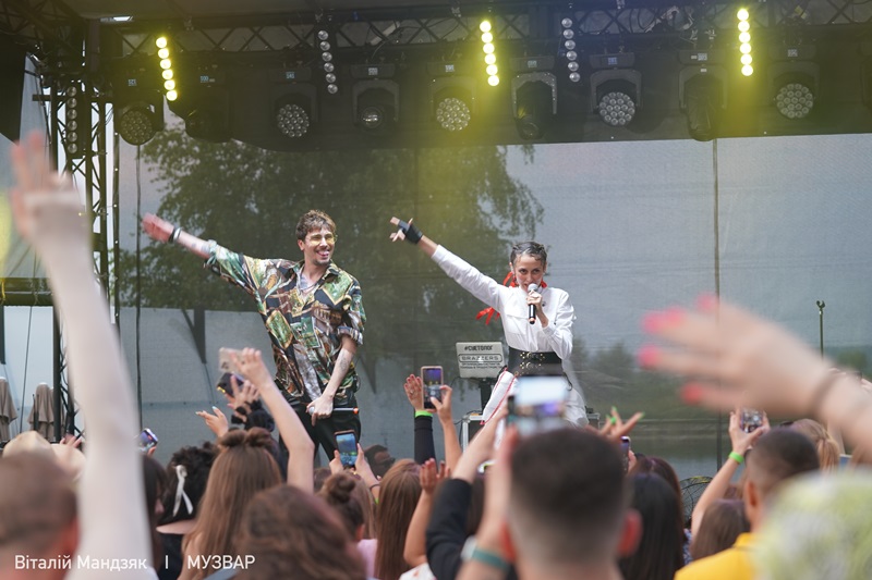 Музика війни. Молоді зірки великим концертом приблизили перемогу України над окупантом (фото)